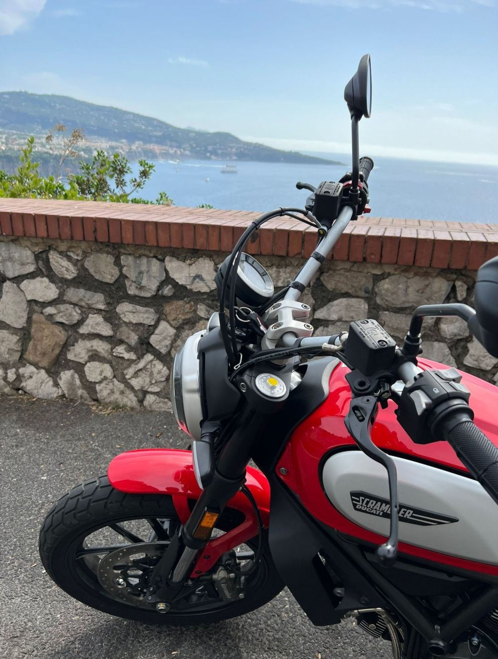 Ducati Scrambler 800
