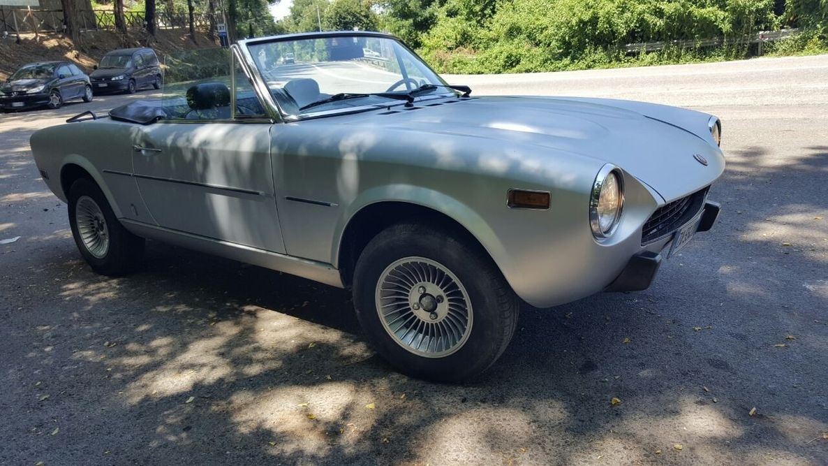 Fiat 124 Spider 1982