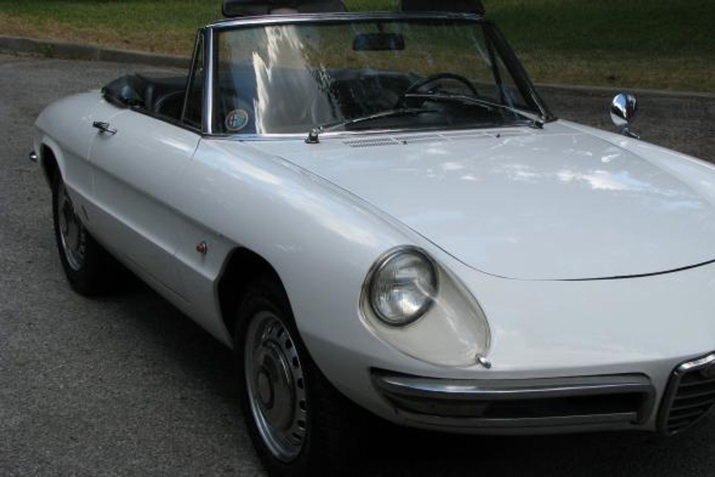 ALFA ROMEO spider 1967 bianca